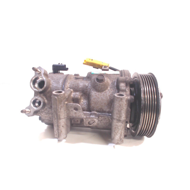 Air conditioning pump Citroën DS3 (SA) (2009 - 2015) Hatchback 1.6 e-HDi (DV6DTED(9HP))