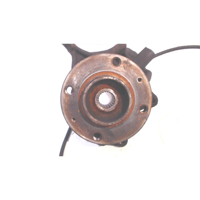 Hub front right Citroën DS3 (SA) (2009 - 2015) Hatchback 1.6 e-HDi (DV6DTED(9HP))