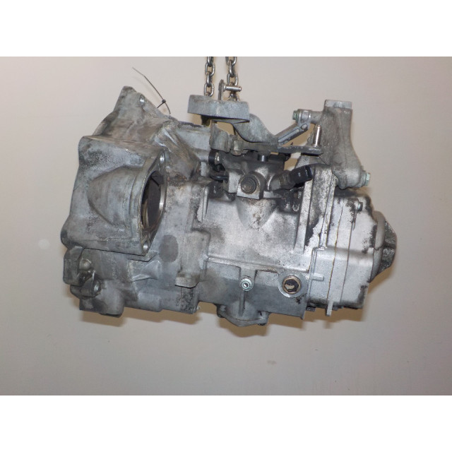 Gearbox manual Audi A3 (8P1) (2003 - 2008) Hatchback 3-drs 2.0 16V FSI (AXW)