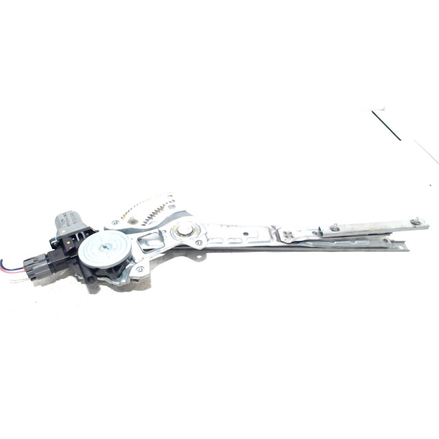 Window mechanism front right Mitsubishi Space Star (A0) (2012 - present) Hatchback 1.0 12V (3A90(Euro 5))