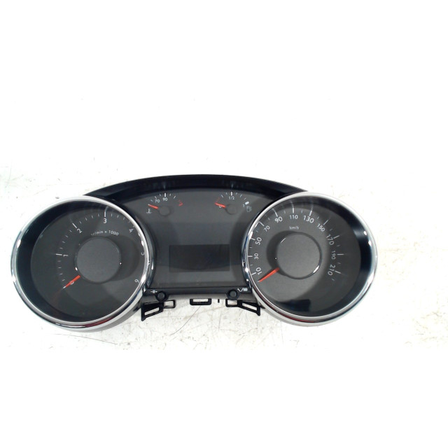 Cockpit Peugeot 3008 I (0U/HU) (2013 - 2016) MPV 1.6 HDiF 16V (DV6C(9HD))