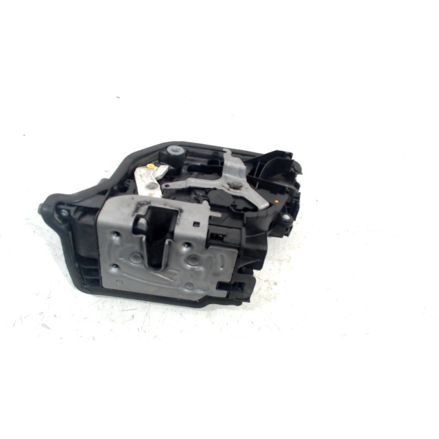 Locking mechanism door electric central locking front left BMW 2 serie Active Tourer (F45) (2013 - 2021) MPV 218d 2.0 TwinPower Turbo 16V (B47-C20A(Euro 6))