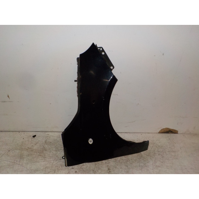 Front wing right Fiat 500 (312) (2007 - present) Hatchback 1.2 69 (169.A.4000(Euro 5))