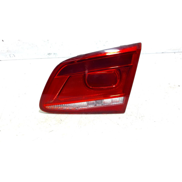 Tail light boot lid right Volkswagen Passat (362) (2010 - 2014) Sedan 1.4 TSI 16V (CAXA(Euro 5))