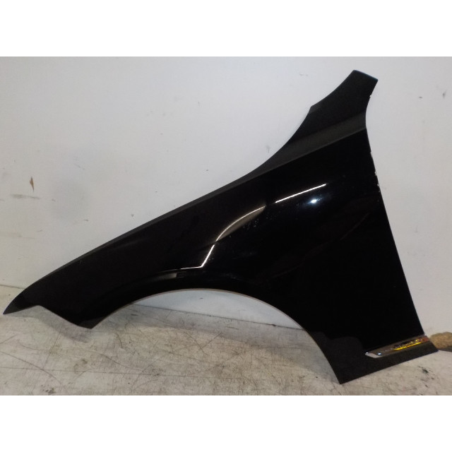 Front wing left Volvo V90 II (PW) (2016 - present) 2.0 D5 16V AWD (D4204T23)