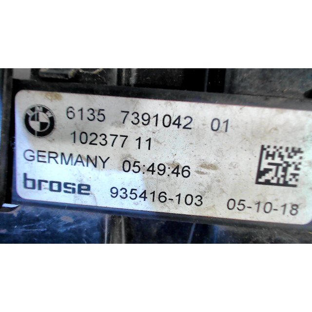 Boot lid switch BMW X5 (G05) (2018 - 2020) SUV xDrive 40i 3.0 24V (B58-B30C)