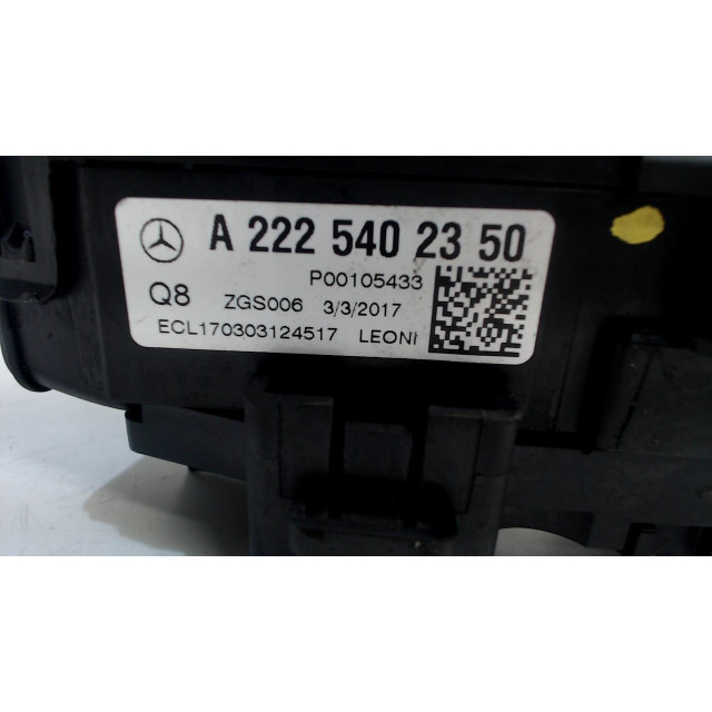 Fuse box Mercedes-Benz S (W222/V222/X222) (2014 - present) S (W222) Sedan 6.0 S-600 V12 36V Biturbo (M277.980)