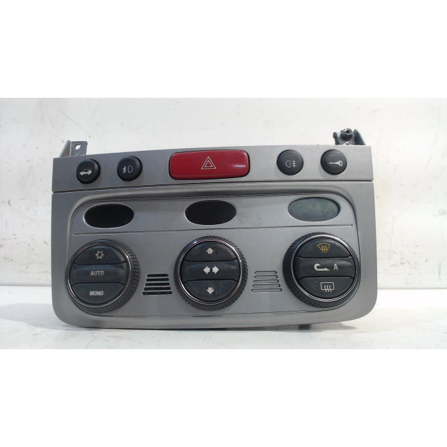Heater control panel Alfa Romeo 147 (937) (2001 - 2010) Hatchback 2.0 Twin Spark 16V (AR32.310)