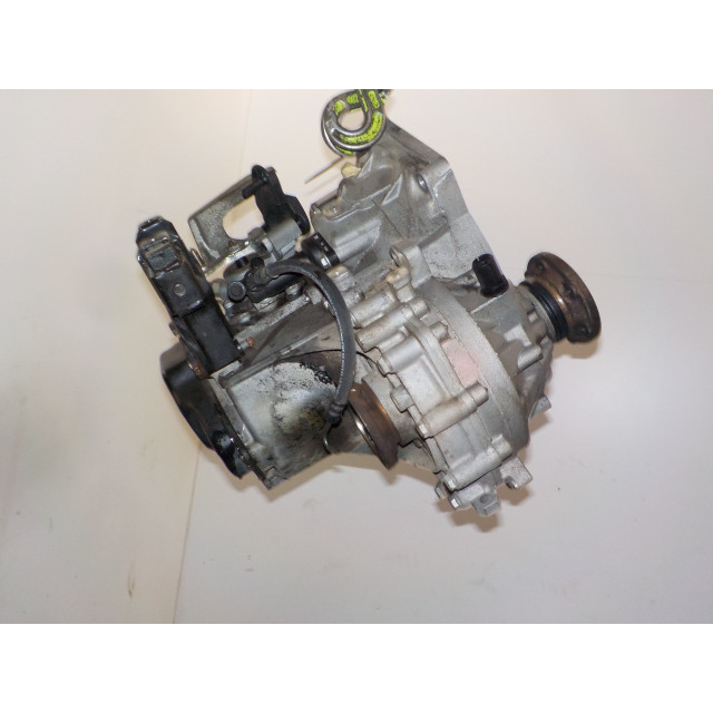 Gearbox manual Seat Ibiza ST (6J8) (2010 - 2015) Combi 1.2 TDI Ecomotive (CFWA)