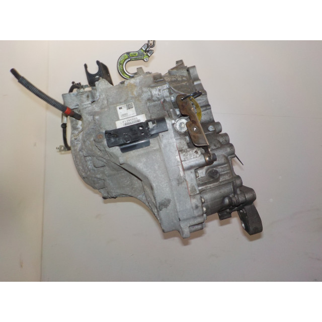 Gearbox automatic Volvo V60 I (FW/GW) (2012 - 2015) 2.4 D6 20V Plug-in Hybrid AWD (D82PHEV)