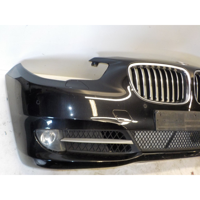 Front bumper BMW 5 serie Gran Turismo (F07) (2009 - 2012) Hatchback 530d 24V (N57-D30A)