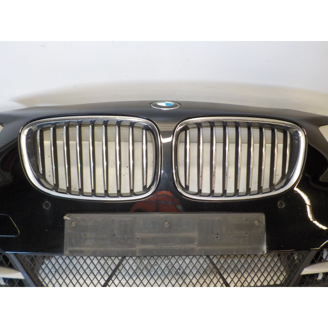 Front bumper BMW 5 serie Gran Turismo (F07) (2009 - 2012) Hatchback 530d 24V (N57-D30A)