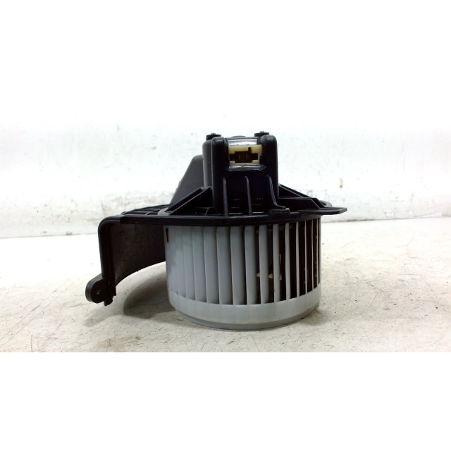 Heater fan motor Mercedes-Benz Citan (415.6) (2012 - present) Citan Van 1.5 108 CDI (OM607.951)
