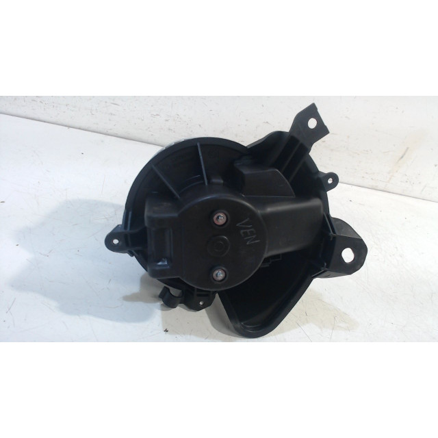 Heater fan motor Fiat Qubo (2008 - present) MPV 1.4 (TU3JP(KFV))