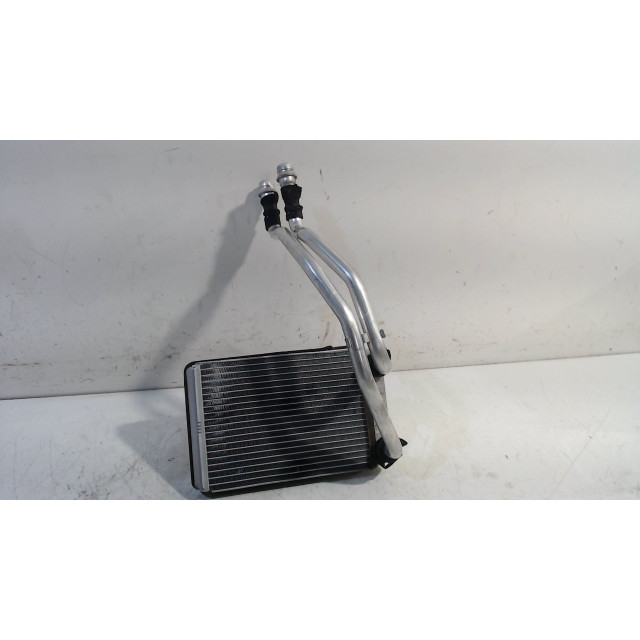 Heating radiator Vauxhall / Opel Astra J Sports Tourer (PD8/PE8/PF8) (2010 - 2015) Combi 1.7 CDTi 16V (A17DTS(Euro 5))