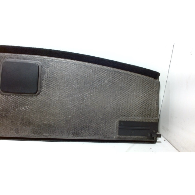 Luggage compartment upholstery Volkswagen Touran (5T1) (2016 - 2021) MPV 1.6 TDI SCR BlueMotion Technology (DGDA)