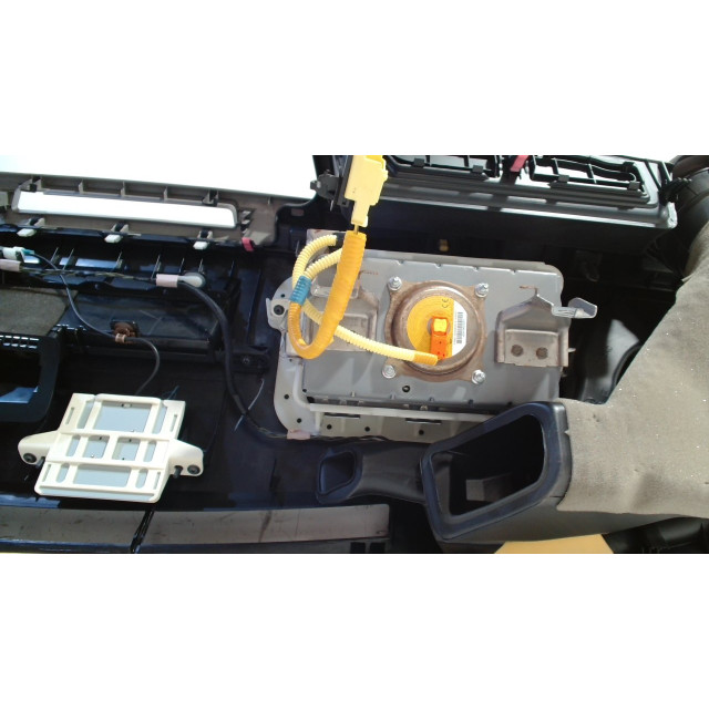Airbag set Toyota RAV4 (A4) (2015 - 2019) Terreinwagen 2.5 Hybrid 16V VVT-i 4x2 (2ARFXE(Euro 6))