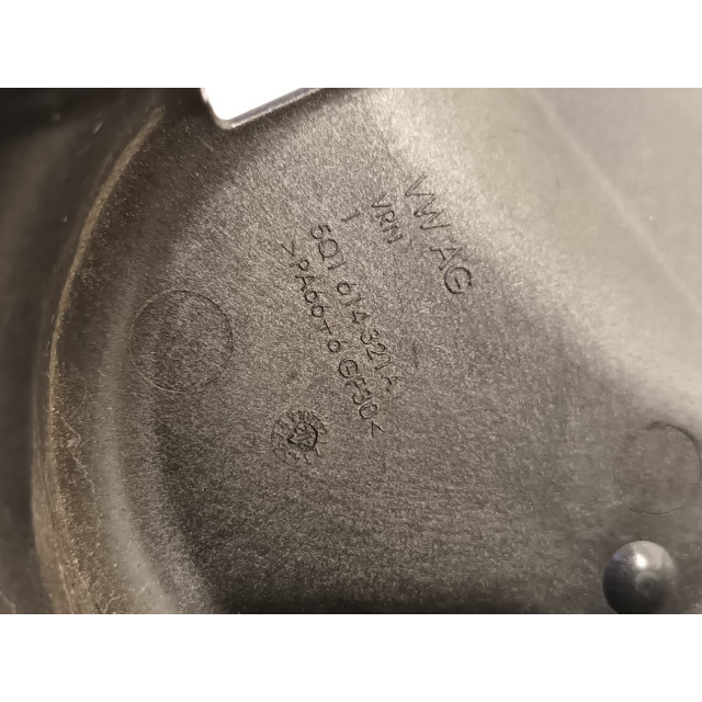 Engine protection plate Skoda Superb Combi (3V5) (2017 - present) Combi 1.5 TSI Evo 16V (DPCA)