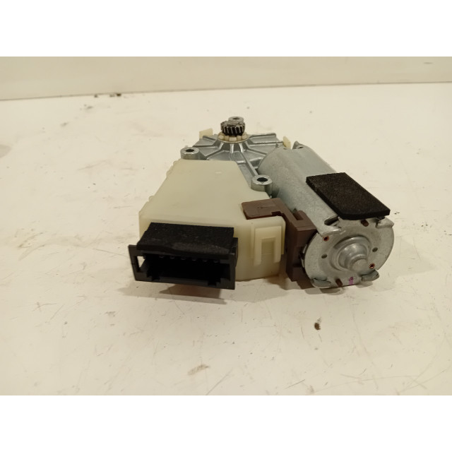 Hood motor Renault Espace (JK) (2011 - 2015) MPV 2.0 dCi 16V 175 FAP (M9R-859)
