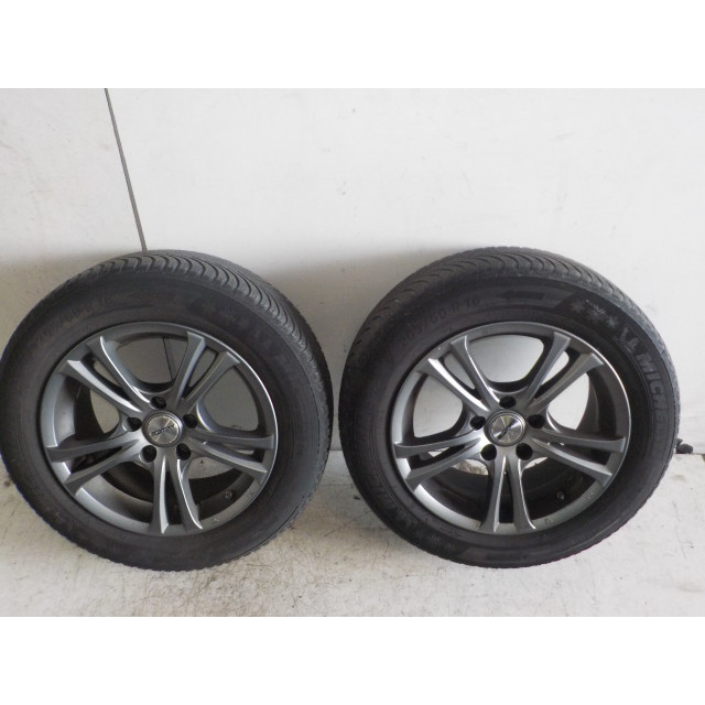 Set of wheels 4 pcs. Mazda 3 Sport (BP) (2019 - present) Hatchback 2.0 SkyActiv-X M Hybrid 16V (HFY1)
