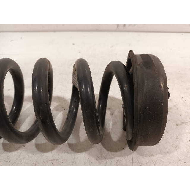 Coil spring rear left or right interchangeable BMW 1 serie (F20) (2011 - 2015) Hatchback 5-drs 116i 1.6 16V (N13-B16A)