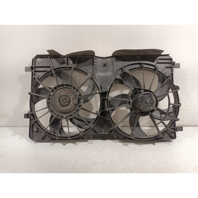 Cooling fan motor Jeep Compass (PK) (2011 - 2016) Compass (MK49) SUV 2.2 CRD 16V 4x2 (OM651.925)