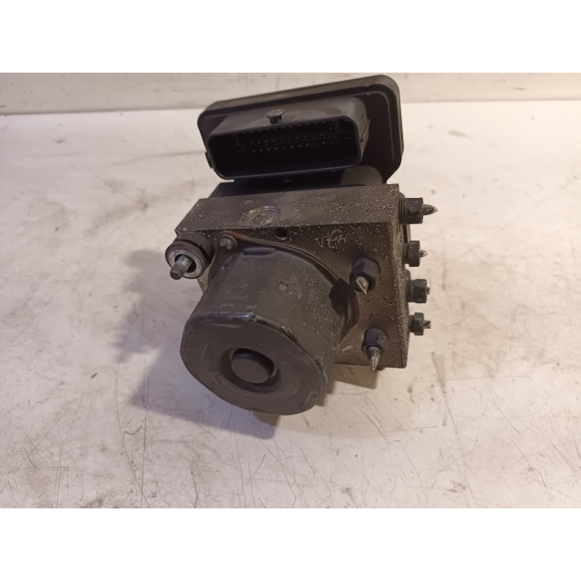 Abs pump Dacia Duster (HS) (2013 - 2018) SUV 1.2 TCE 16V (H5F-408)