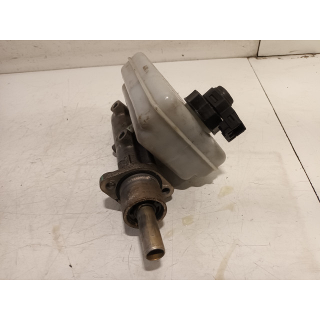 Brake master cylinder Iveco New Daily IV (2007 - 2011) Chassis-Cabine 35C14G, C14GD, C14GV/P, S14G, S14G/P, S14GD (F1CE0441A)