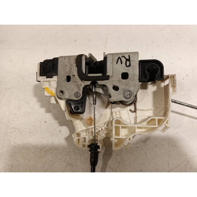 Locking mechanism door electric central locking front right Jeep Grand Cherokee (WK/WK2) (2011 - present) SUV 3.0 CRD V6 24V (VM23D)