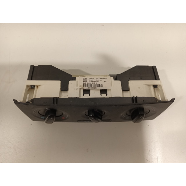 Heater control panel Skoda Fabia II Combi (2010 - 2014) Combi 5-drs 1.2 TDI 12V Greenline (CFWA)