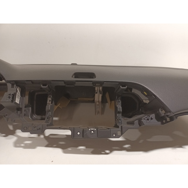 Dashboard Kia Picanto (TA) (2011 - 2017) Hatchback 1.0 12V (G3LA)