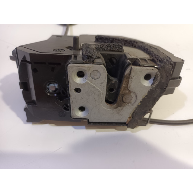Locking mechanism door electric central locking rear right Renault Zoé (AG) (2012 - present) Hatchback 5-drs 65kW (5AM-450(5AM-B4))