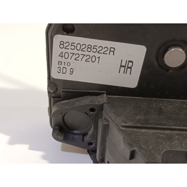 Locking mechanism door electric central locking rear right Renault Zoé (AG) (2012 - present) Hatchback 5-drs 65kW (5AM-450(5AM-B4))