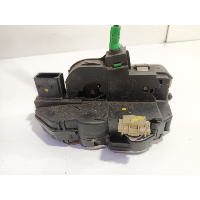 Locking mechanism door electric central locking rear right Vauxhall / Opel Astra J (PC6/PD6/PE6/PF6) (2009 - 2015) Hatchback 5-drs 1.4 16V ecoFLEX (A14XER(Euro 5))