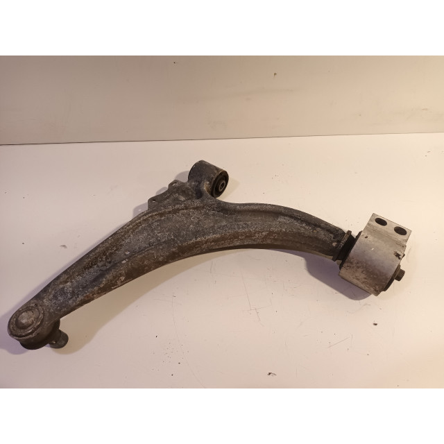Suspension arm front right Vauxhall / Opel Astra J (PC6/PD6/PE6/PF6) (2009 - 2015) Hatchback 5-drs 1.4 16V ecoFLEX (A14XER(Euro 5))