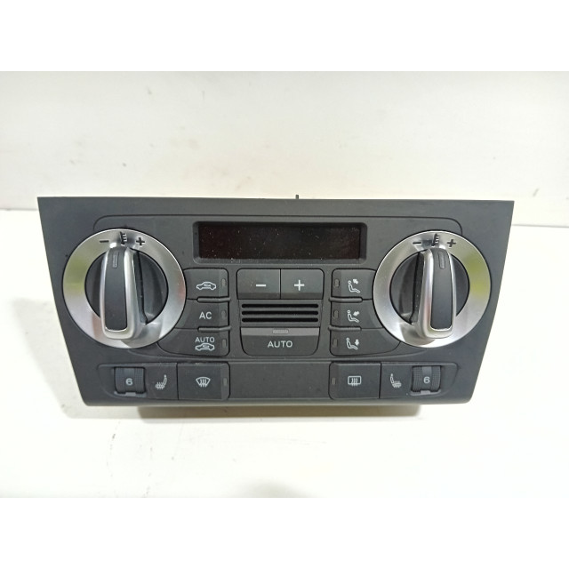 Heater control panel Audi A3 Cabriolet (8P7) (2010 - 2013) Cabrio 1.2 TFSI (CBZB)
