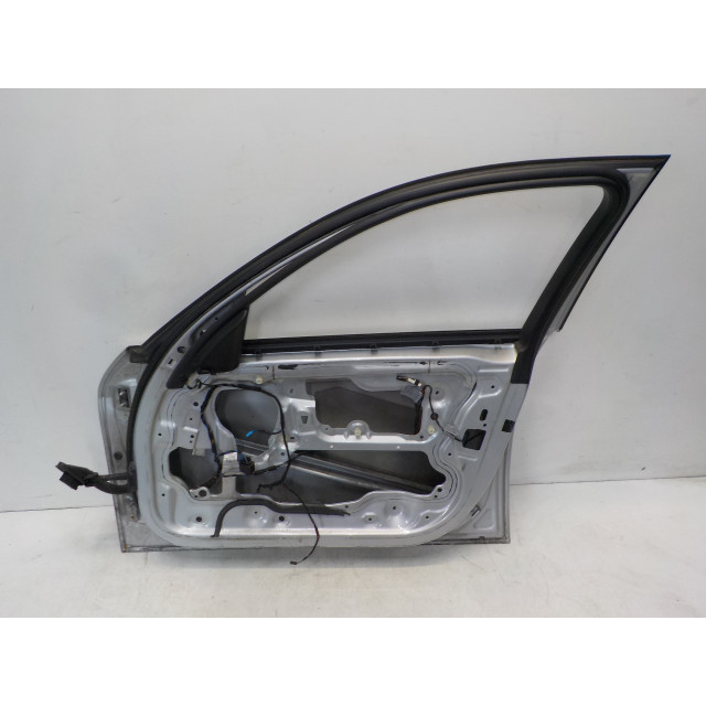 Door front right BMW 3 serie Touring (E91) (2007 - 2012) Combi 318d 16V (N47-D20A)