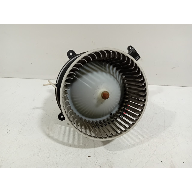 Heater fan motor Mercedes-Benz Vito (447.6) (2014 - present) Van 1.6 111 CDI 16V (OM622.951(R9M-503))