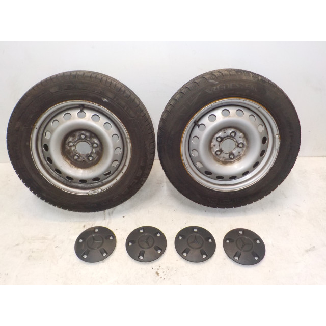 Set of wheels 4 pcs. Mercedes-Benz Vito (447.6) (2014 - present) Van 1.6 111 CDI 16V (OM622.951(R9M-503))