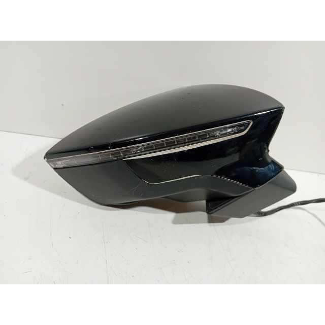 Outside mirror right electric Seat Leon (5FB) (2014 - present) Hatchback 5-drs 1.4 TSI ACT 16V (CZEA)