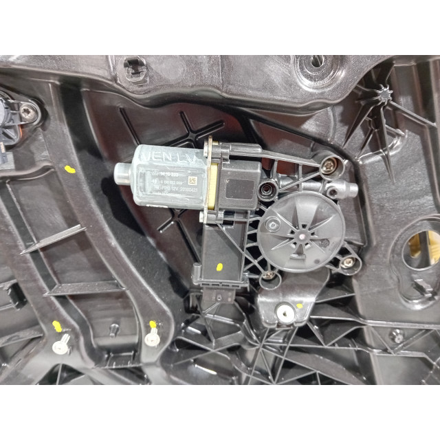 Electric window mechanism front left Alfa Romeo Stelvio (949) (2016 - present) SUV 2.0 T 16V Veloce Q4 (55273835)