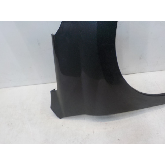 Front wing right Peugeot 207 SW (WE/WU) (2007 - 2013) Combi 1.4 16V Vti (EP3C(8FP))