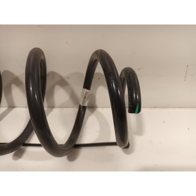Coil spring rear left or right interchangeable Seat Leon (5FB) (2014 - present) Hatchback 5-drs 1.4 TSI ACT 16V (CZEA)