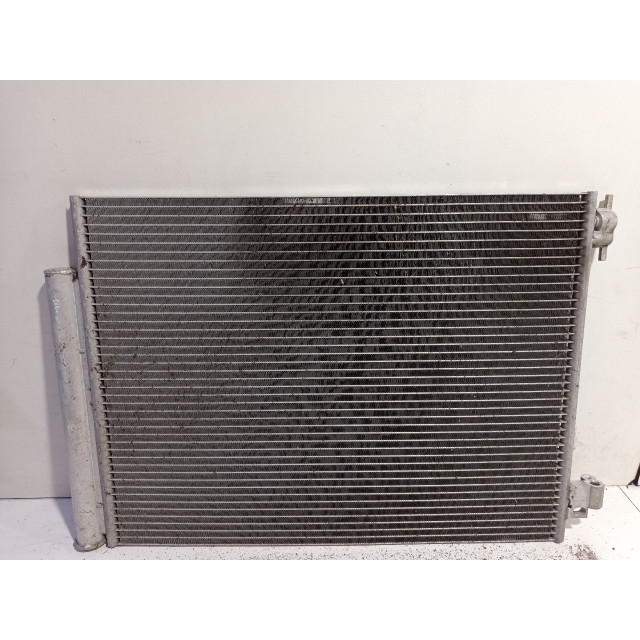 Air conditioning radiator Renault Captur (2R) (2016 - present) SUV 1.2 TCE 16V EDC (H5F-412(H5F-G4))