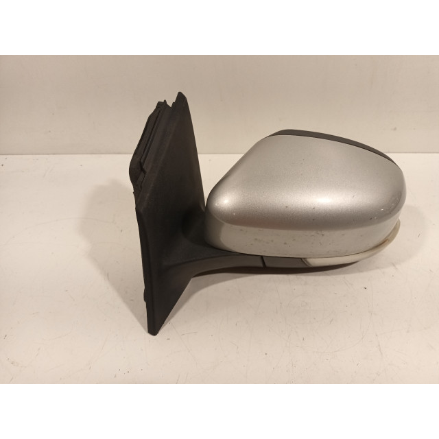Outside mirror left electric Ford Focus 3 Wagon (2012 - 2018) Combi 1.6 TDCi ECOnetic (NGDB)