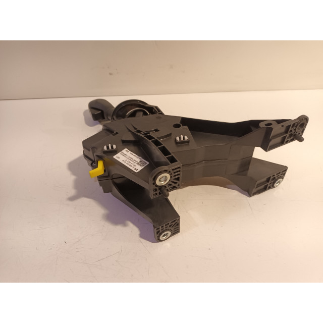 Switching Mechanism Smart Fortwo Coupé (453.3) (2014 - present) Hatchback 3-drs 0.9 TCE 12V (M281.910)