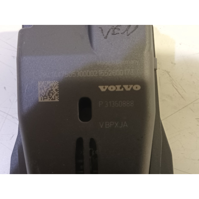 Adaptive Cruise Control Sensor Volvo V40 (MV) (2015 - 2019) 2.0 D2 16V (D4204T8(Euro 6b))