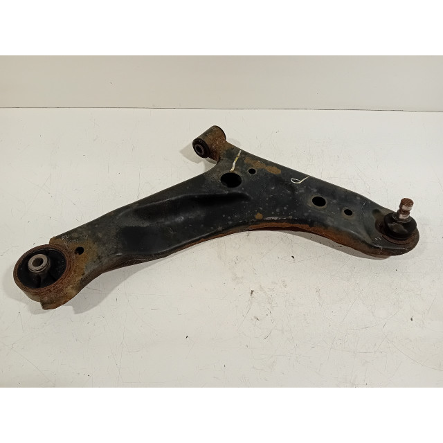 Suspension arm front right Kia Picanto (BA) (2007 - 2011) Hatchback 1.0 12V (G4HE)