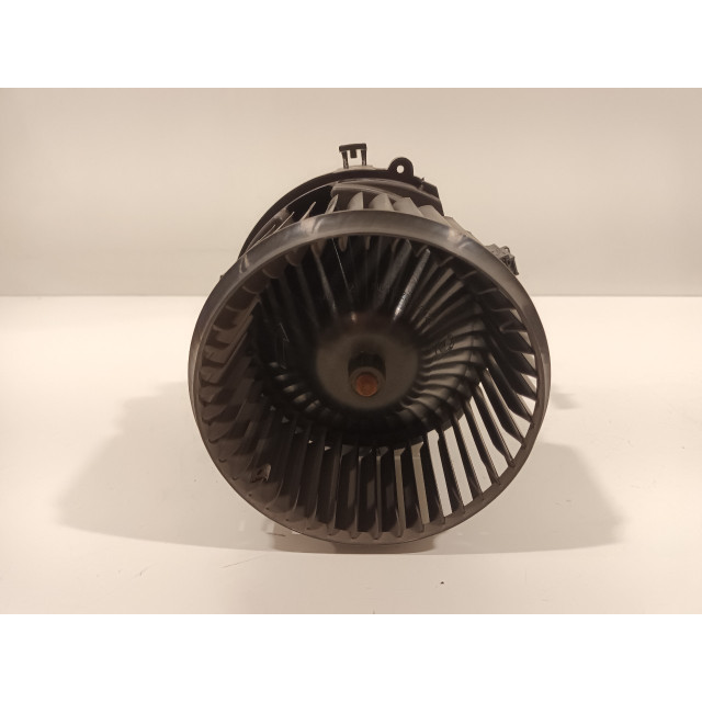 Heater fan motor Mini Mini (F55) (2013 - present) Hatchback 5-drs 1.5 12V Cooper (B38A15A)