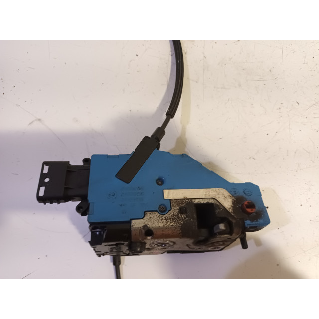 Locking mechanism door electric central locking rear right Peugeot 207 SW (WE/WU) (2009 - 2013) Combi 1.6 HDi (DV6DTED(9HP))